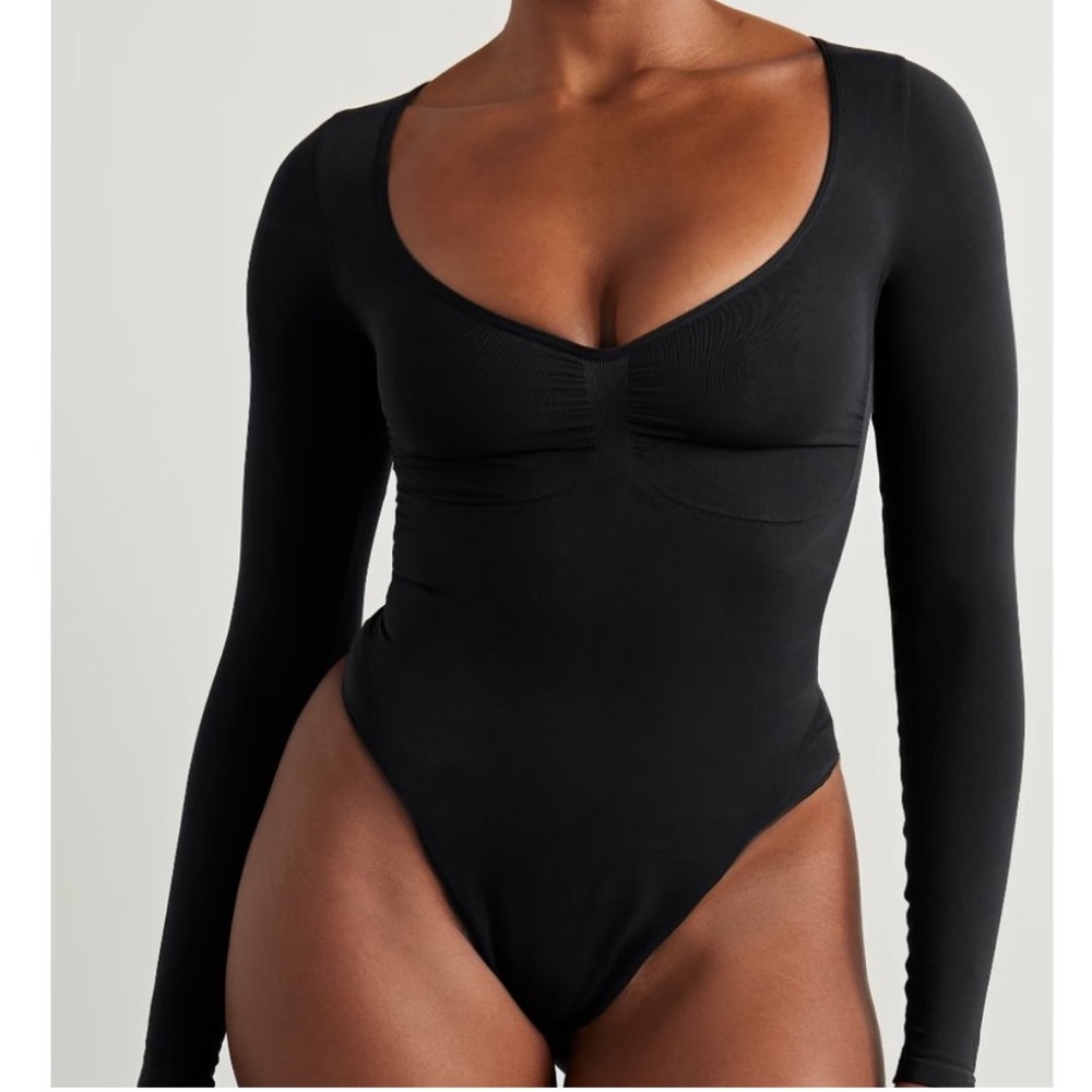 NEW Skims Seamless Sculpt Long Sleeve Thong Bodysuit Black